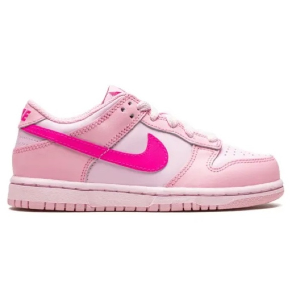 Nike dunk low triple pink sneakers
